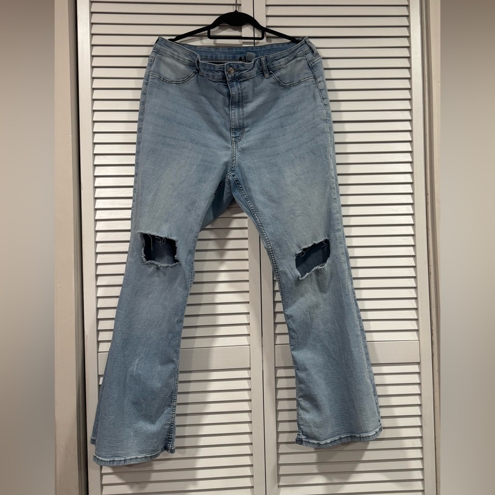 H&M Plus Size Divided Jeans